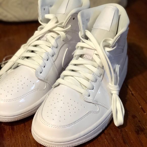 jordan 1 mid triple white womens